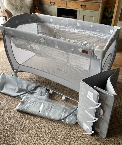 Hauck sleep play center - play,