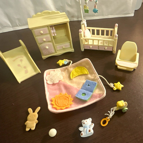 Sylvanian families nursery set - nursery,